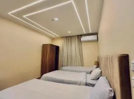 Pyramids hotel&free pickup