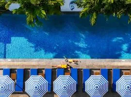 Radisson Suites Bangkok Sukhumvit
