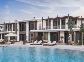 Villa Coconut Hotel By TLT