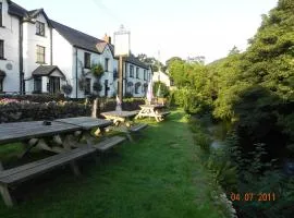 Staghunters Inn Hotel
