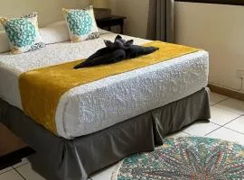 Pueblo Dorado Surf Hotel