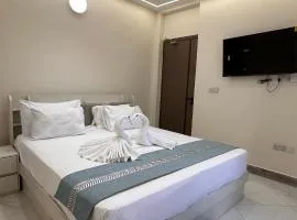 Vianuels Luxuries Nungwi