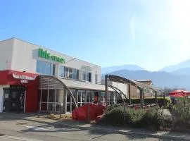 Ibis Styles Crolles Grenoble A41