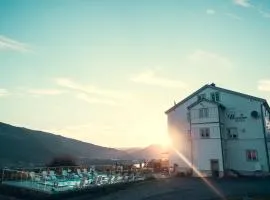 Nermo Hotel & Apartments
