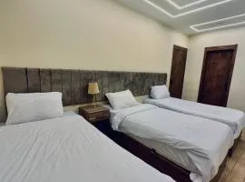 Pyramids hotel& Free Pickup