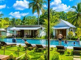 Traveller's Home Safari Resort