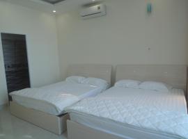 Hotel Photo: Hop Nhat Motel