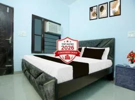 Super Collection O by OYO Nayagaon Vikas Nagar