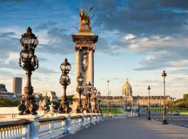 A picture of the hotel: Chambre chez l'habitant proche RER B