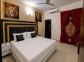 Royal Galaxy Guest House