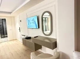 Old Town Inn room 8