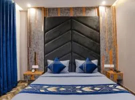 FabHotels Azure Crest