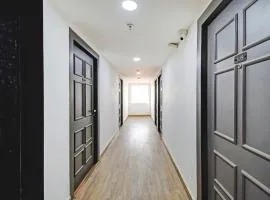 Super Townhouse The Royal Retreat