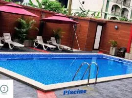 jPALACE