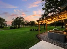 Willow Heaven - Lakefront Cabin Escape