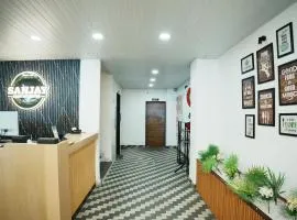 Hotel Sanjay Rooftop&Resto