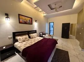 Hotel Tulsi Inn