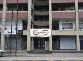 Shri Mangalam Hotel