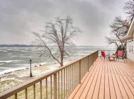 Massive 3 bedroom on the Lake