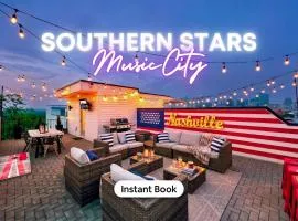 Rooftop Deck & Shuffleboard BBQ Near Downtown