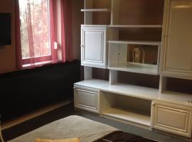 Ipoly Party-Ház, hotel in Balassagyarmat