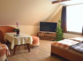 Hotel Photo: Domek u Darka