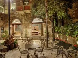 Rosetta Hotel Perugia Tapestry Collection By Hilton