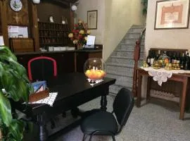 阿尔伯格斯特拉酒店