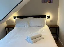 Super Nova Self-Service Hotel