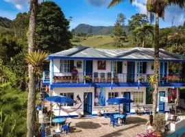 Vista Farallones Hostel