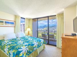 Mountain View Condo, Near Beach, Free Parking!，檀香山的飯店