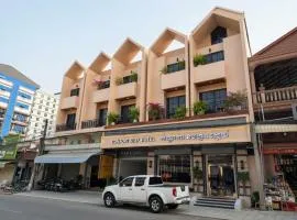 Comfort Stay Hotel