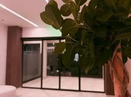 S S Sophie's Suites