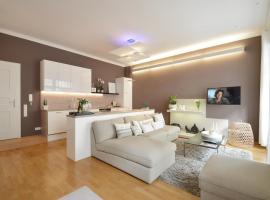 Hotel Photo: Asante-Design-Apartment Deluxe - very central