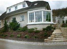 Foto di Hotel: Ferienhaus Waldperle Harzblick