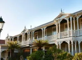 Prince's Gate Hotel