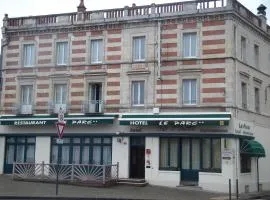 Hotel Restaurant Le Parc, hotel en Moulins