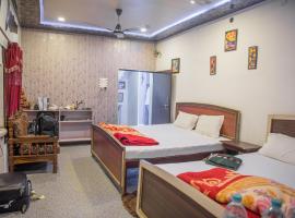 Hotel fotografie: Kanha Paying Guest House