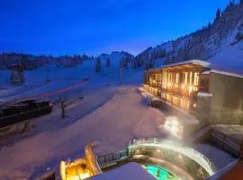 Sunshine Mountain Lodge