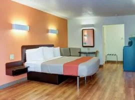 Motel 6-Bishop, CA