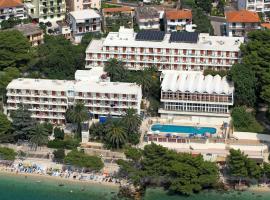Hotel Aurora, hôtel à Podgora