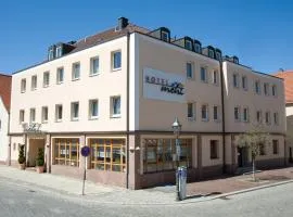 Hotel Mehl, hotel u gradu Nojmarkt in der Oberpfalc