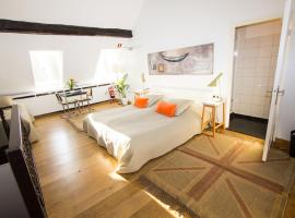 Hotel foto: Galerie Hotel Dis