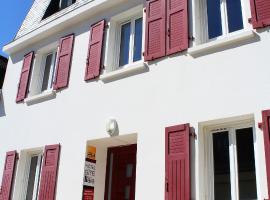 Gite de la Baie - Morgat, hotel v destinaci Crozon