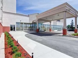 Best Western Plus Bowmanville
