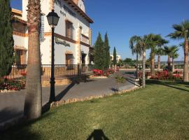 Hotel Photo: Hotel Rural Romero Torres