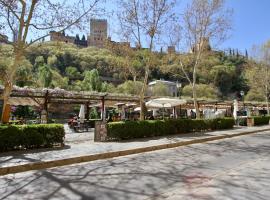 A picture of the hotel: Apartamentos Inside Paseo de los Tristes