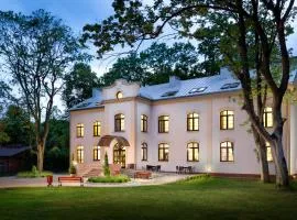 Viesnīca Modlin Palace Novi Dvora Mazoveckā