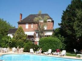 Hotel Foto: LogisHotels Le Relais du Quercy