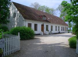 Hotel fotoğraf: Bed & Breakfast Vragerups Gård